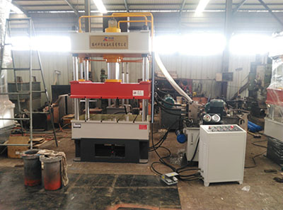 ��������С��Һ���C(j��)