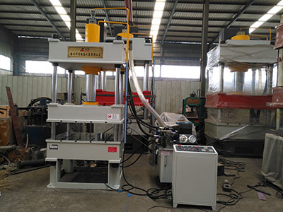 四柱三梁液壓機