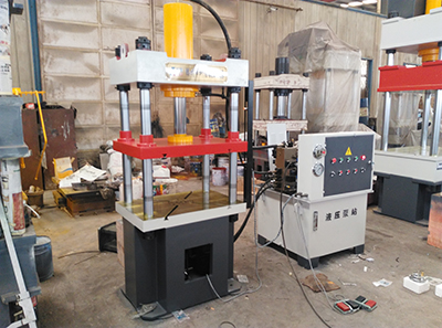 四柱三梁小型液壓機(jī)