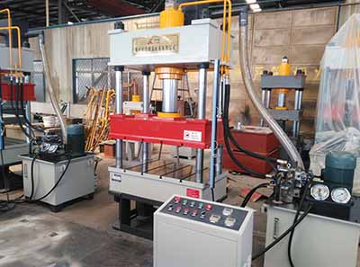 四柱三梁小型液壓機(jī)