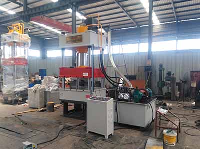 ��������С��Һ���C(j��)