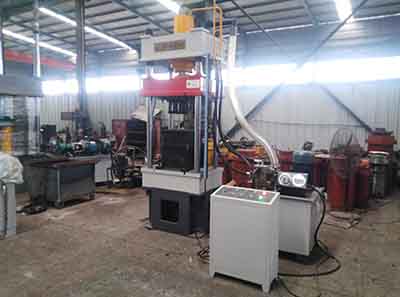 100tС����������Һ���C