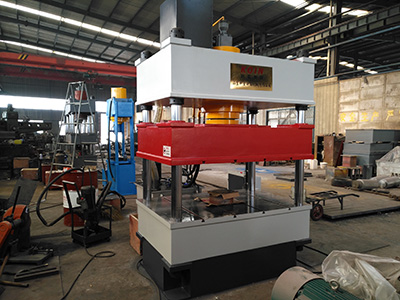 200t四柱三梁液壓機