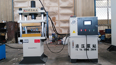 63t四柱三梁小型液壓機(jī)